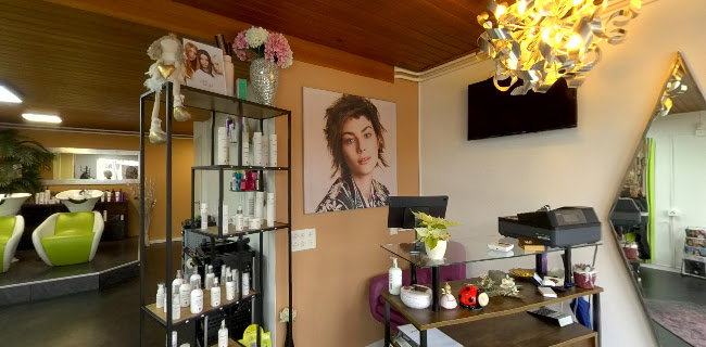 Lilla Hair Style - Coiffure für sie und ihn - Friseursalon