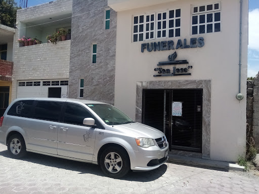 Servicios Funerarios "San José"/ Fabricación de ataúdes