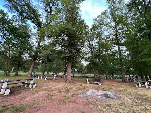 Johnson Park - Grove 2