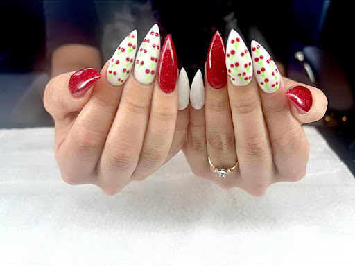 Glamorous Nails & Lash - Thumbnail