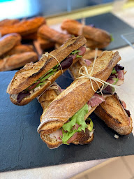 Photo n°12 de Boulangerie Chevalier à Saint-Ay (Pâtisserie)