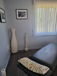 Photo n°8 de Romain BRASSEUR - OSTEOPATHE D.O Agréé à Limoges (Ostéopathe)