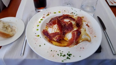 Photos of Ruiz de Luna