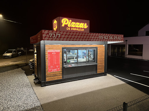 Photo 2 - La piazza d' Ossun