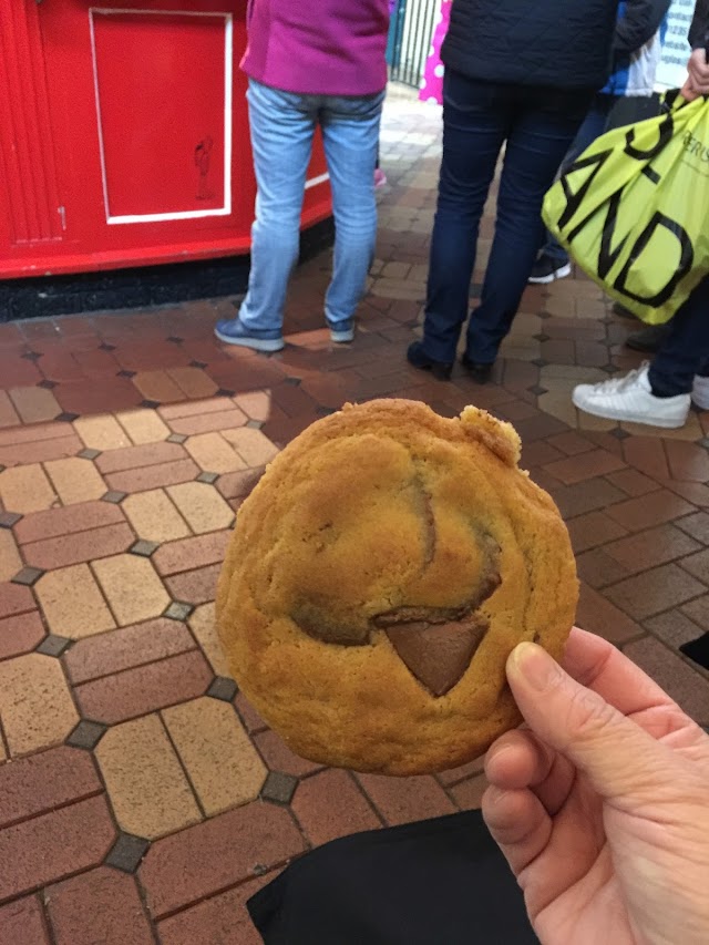 Ben's Cookies - Oxford