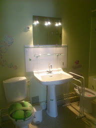 Photo n°4 de TRAVAUX RÉNOVATION à Saint-Jean-de-Liversay (Entreprise de construction)