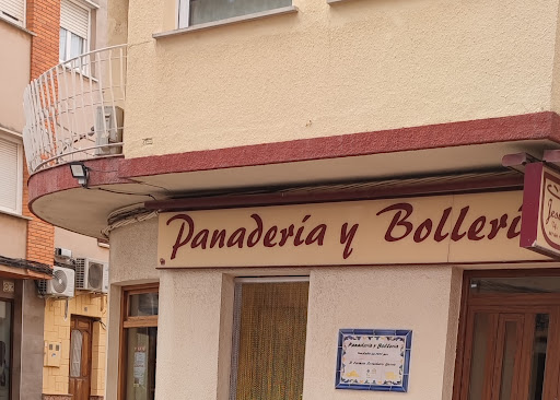 Panadería y Bollería Jesús Tolosa Cernicharo Gallery - Spain