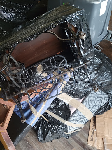 Upscale Moving inc - Visual