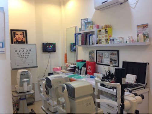 Vio Optical Clinic, Author: Optik Bekasi 0812 8784 0643