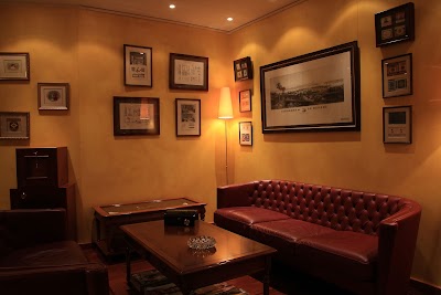 Photos of THE CIGAR SHOP