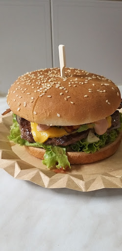 Photo 3 - COUNTRY BURGER