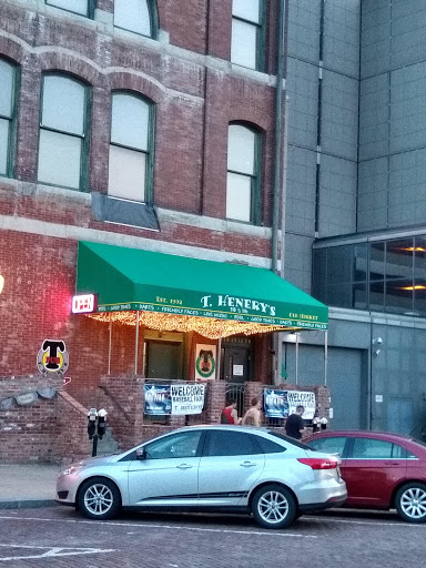 T. Henery's Pub - Thumbnail