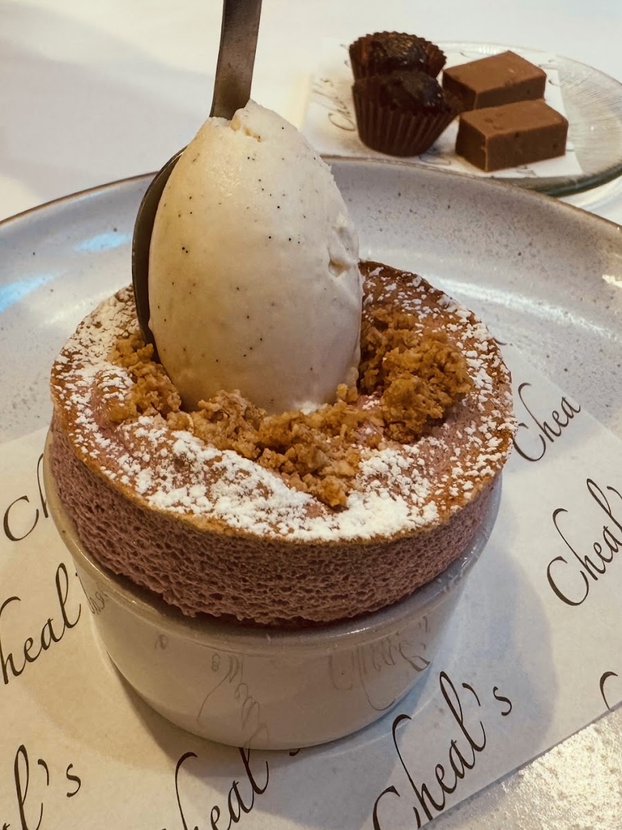 Cheal's of Henley — photo 4