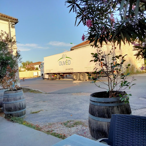 Photo de Le Relais Des Bois à Bussac-Forêt (17210)