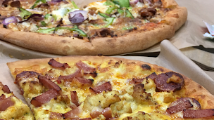 Photo n°63 de Planète Pizza Stains (Achahada) à Stains (Saladerie)