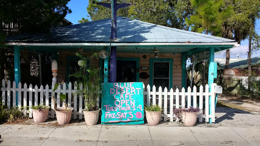 Blue Desert Cafe'