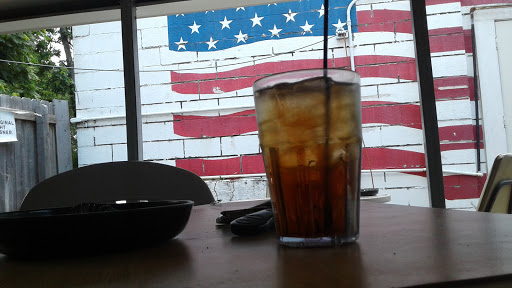 Uncle Sam's - Visual