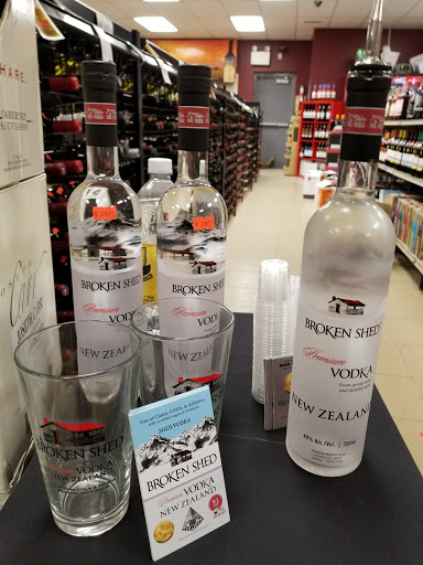 Washington Hill Liquors - Thumbnail