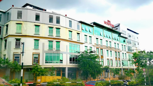 Dr Lim Baby and Child Specialist (Paediatrician/Pakar Kanak-kanak) , SALAM Senawang Specialist Hospital, Seremban