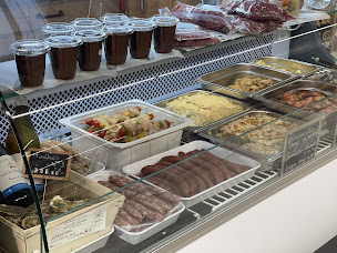 Photo n°4 de Sup’air’êtres Halles Dis à Saint-Julien-des-Landes (Supérette)