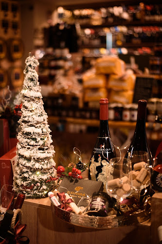 Σεβαστουπόλεως 140, Αθήνα 115 26