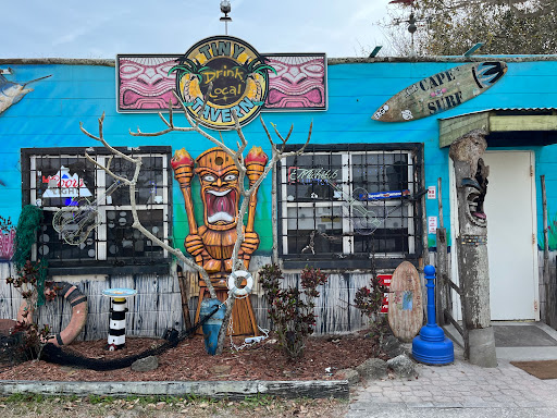 The Tiny Tavern - Visual