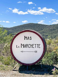 Photo n°10 de Mas la Marchette - chambres d’hôtes de charme - Pyrénées Orientales à Oms (Cave à vins)