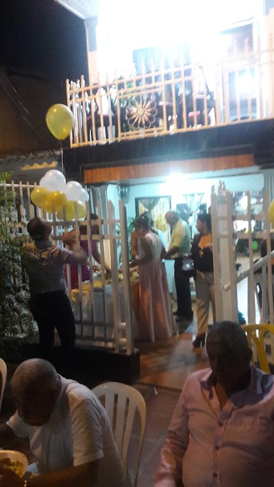 Photos of el lim&oacute;n