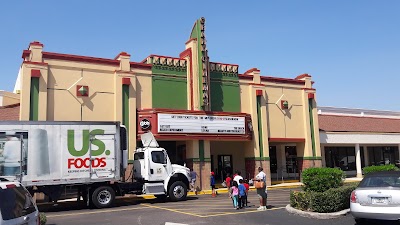 Cobb Grand 10 Cinemas