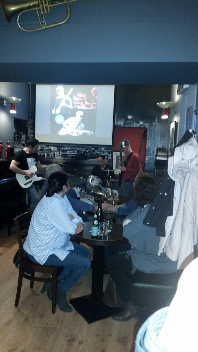 Charly's Jazz Club
