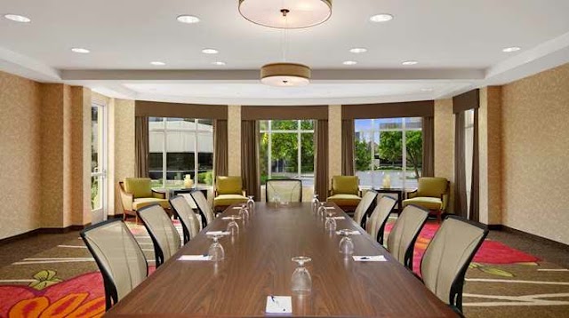 Hilton Garden Inn San Francisco Airport North