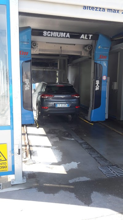 Autolavaggio Self Service Erretre