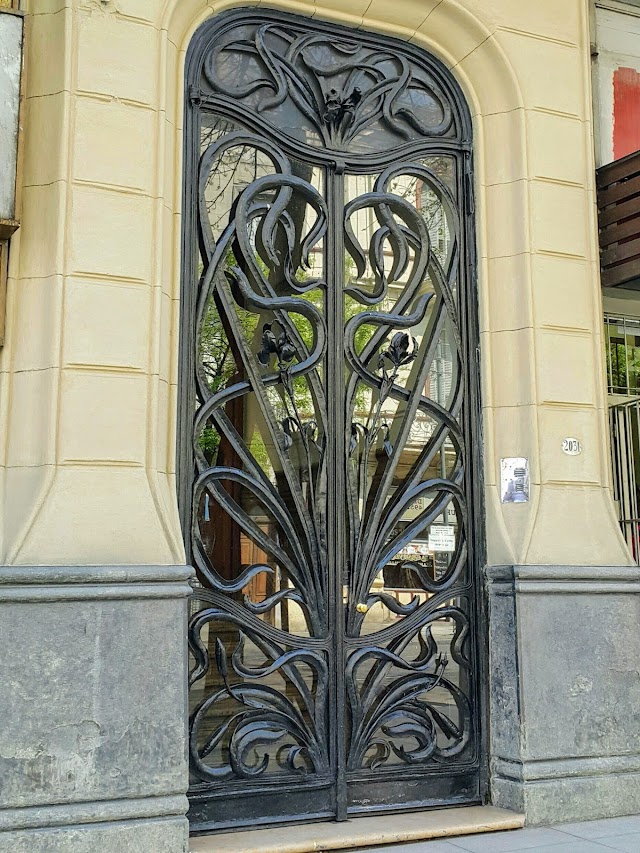 Palacio de Los Lirios