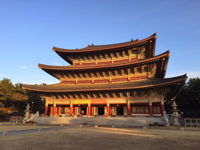 Yakcheonsa Temple (약천사)