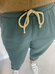 Photo n°2 de Pois Moutarde à Andernos-les-Bains (Magasin de vêtements)