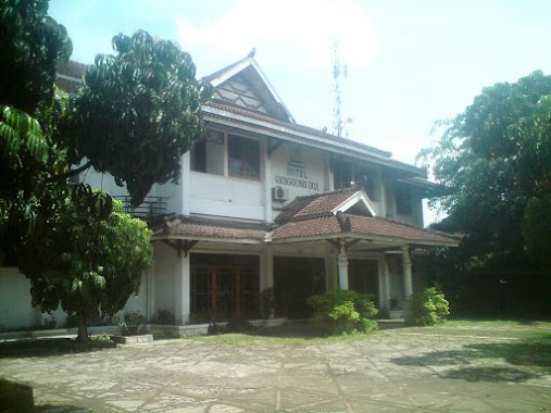 Genggong Dua Hotel, Author: Dinfry Marves