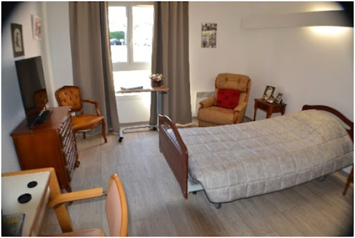 Photo de MAISON BLEUE à Théziers (30390)