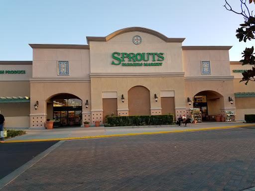 Mission Grove Shopping Center