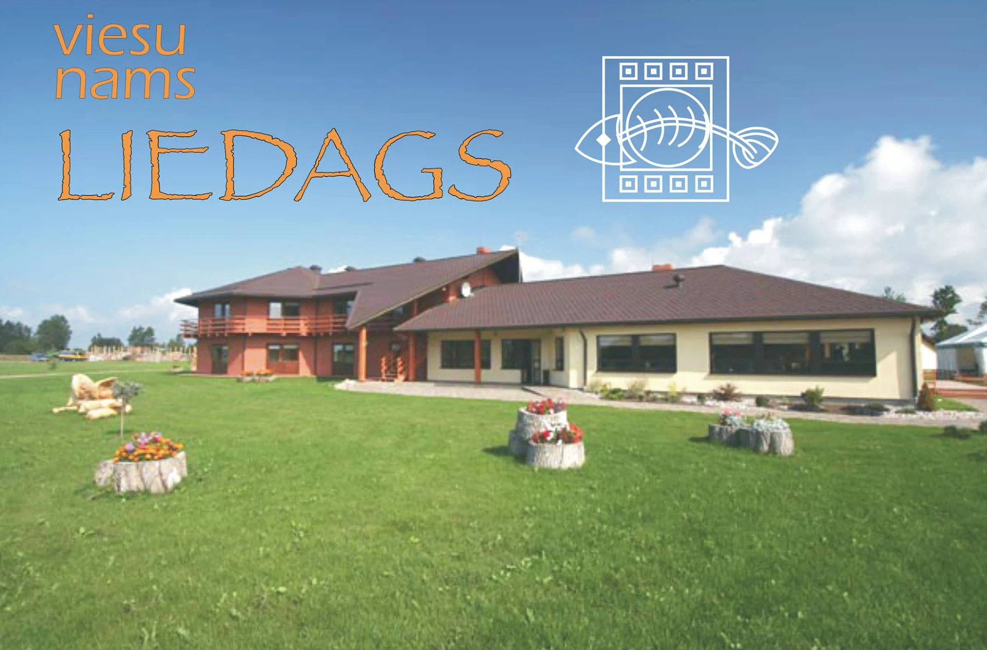 Liedags sezonas viesu māja