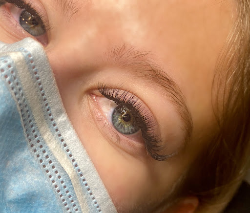 614 Lash Bar - Visual