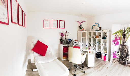 Kiymets Nagelstudio & Co.