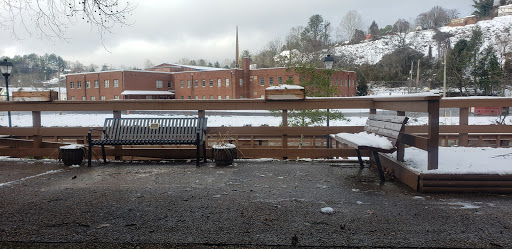 McCaysville City Park (formerly, Toccoa River Park)