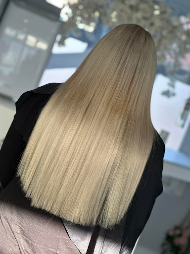 Platinum hair and beauty - Thumbnail