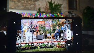 Photo n°2 de Oddiyana Garden à Peyzac-le-Moustier (Restaurant)