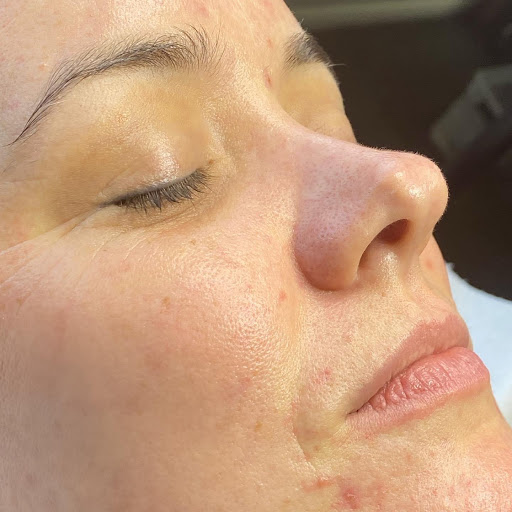 Yeppoon Lashes - Visual