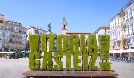 NOEMI MOLINERO Abogados Vitoria - Thumbnail