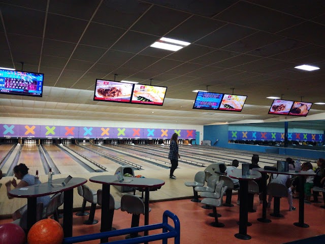 Cannes Bowling