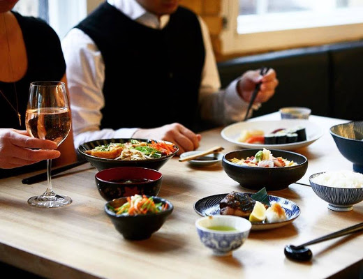 Kado no Mise — sushi restaurant in Minneapolis