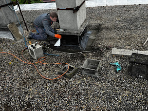 Photo n°18 de CD Couverture / Couvreur à Bondy (Service d'entretien des gouttières)