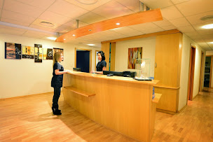 Photo n°2 de Dr Stephan Jean-Pierre - Chirurgien dentiste à Hégenheim (Parodontiste spécialiste des implants dentaires)